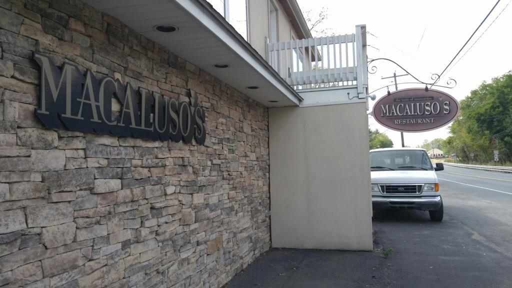 Macaluso'S At The Lantern Lodge Jim Thorpe Exterior foto